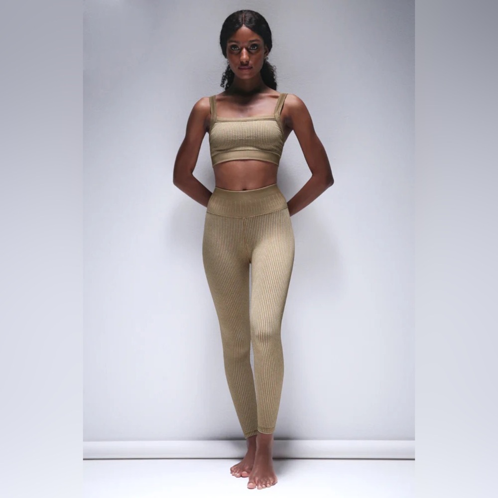 Avocado | Seamless Leggings Size Small/Medium